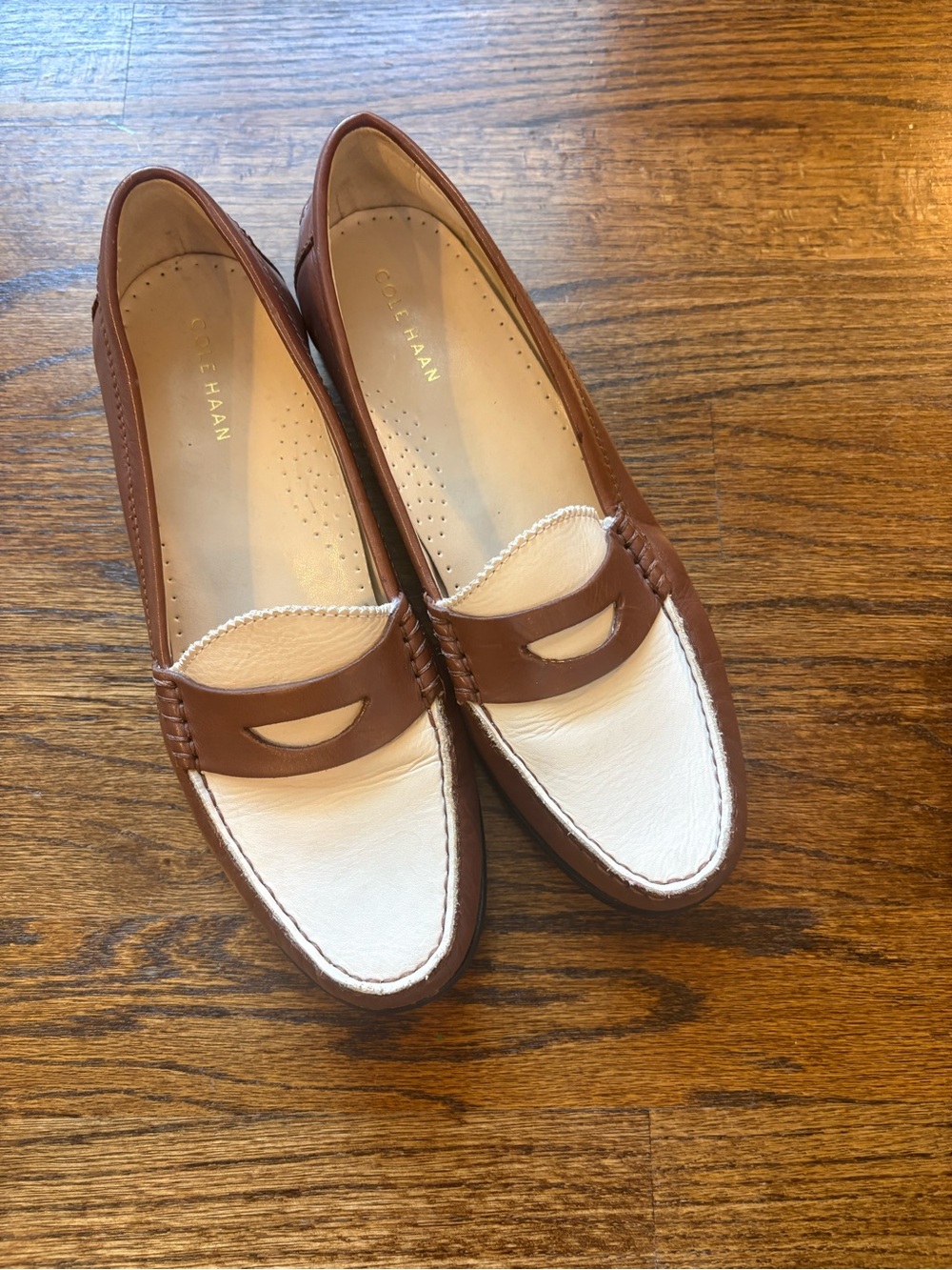 Cole Haan Two-Tone Brown and White Leather Penny Loafers 7